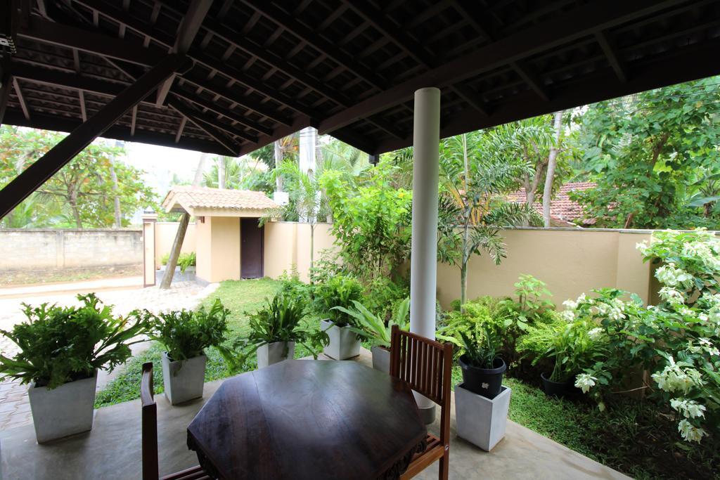 Santori Unawatuna Exterior foto